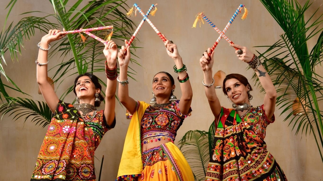 Festival Fever: A Tourist's Guide to Navratri in Gujarat & Maharashtra, and Durga Puja in Kolkata